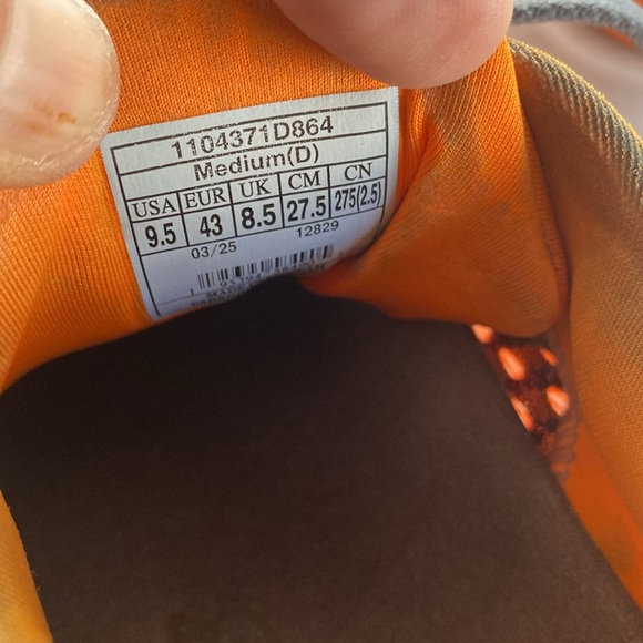 BROOKS Adrenaline GTS 24 Men’s Sneakers Size 9.5 - Picture 12 of 12